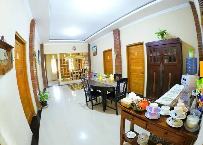 NDalem Eyang DwijoHotel Jogja